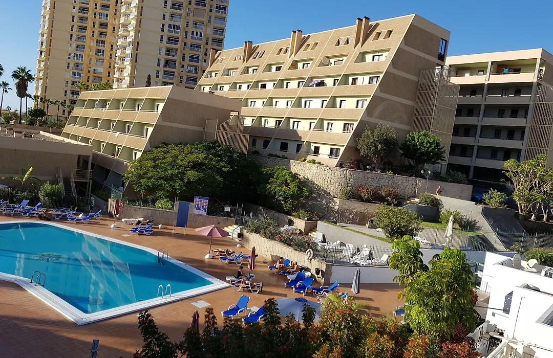 Apartamentos Playazul-1